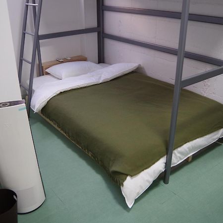 Travelers' House Roots Hostel Takaoka Exterior photo