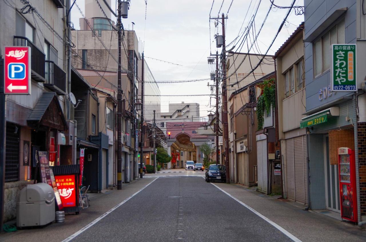 Travelers' House Roots Hostel Takaoka Exterior photo